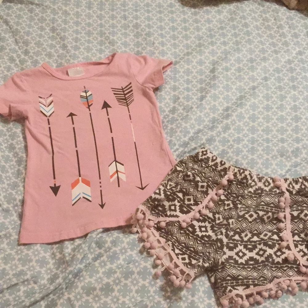 Adorable girls outfit